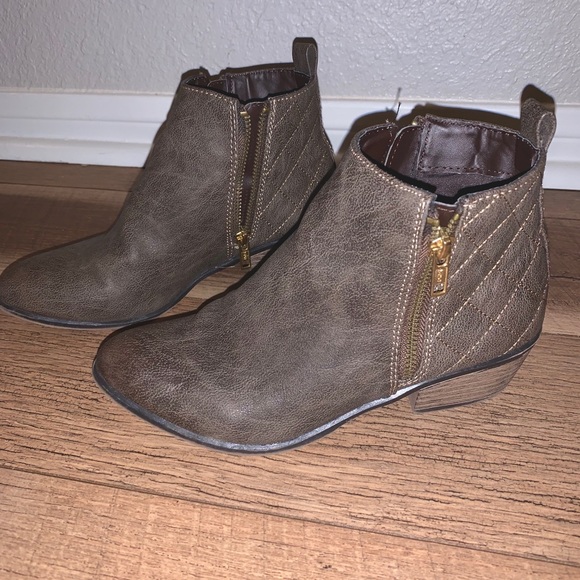 Mossimo Supply Co. Shoes - Taupe Ankle Boots